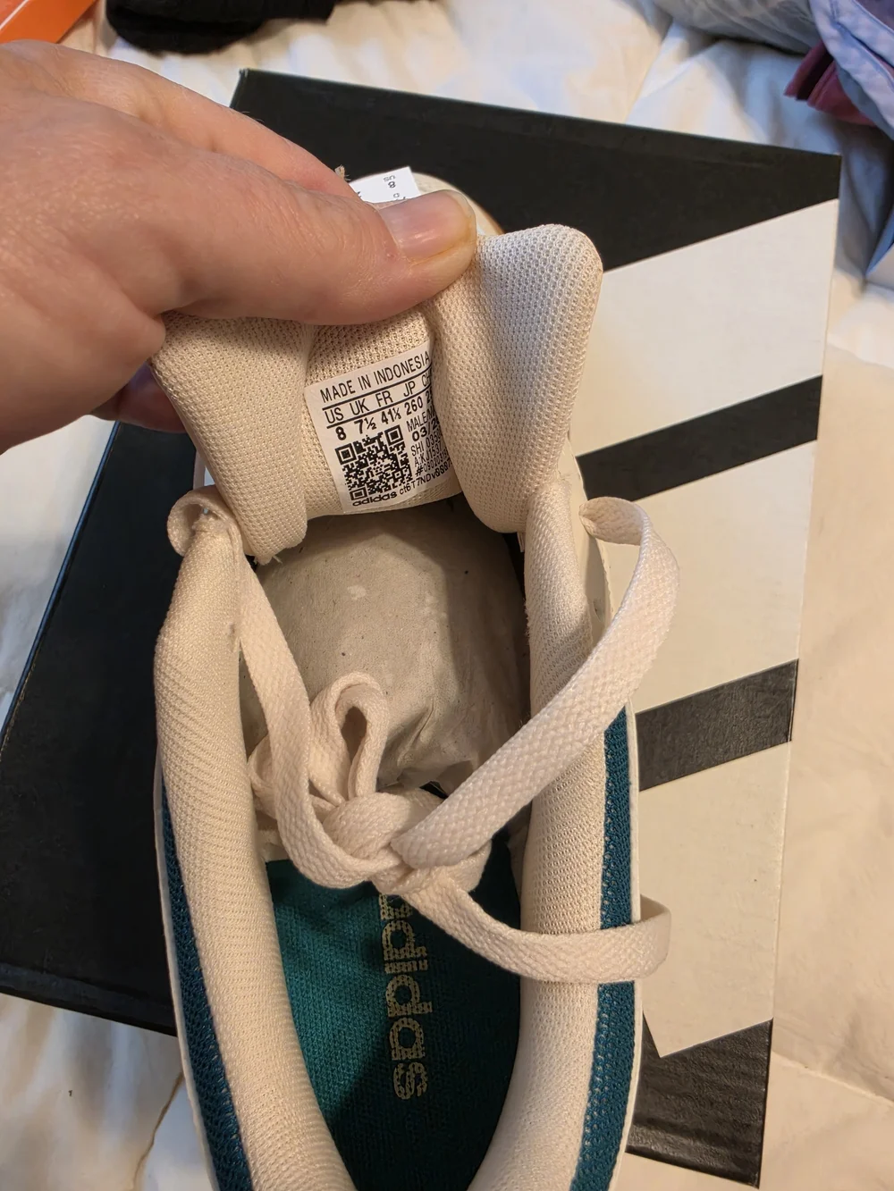 adidas Mens White & Teal Court Casual Sneakers